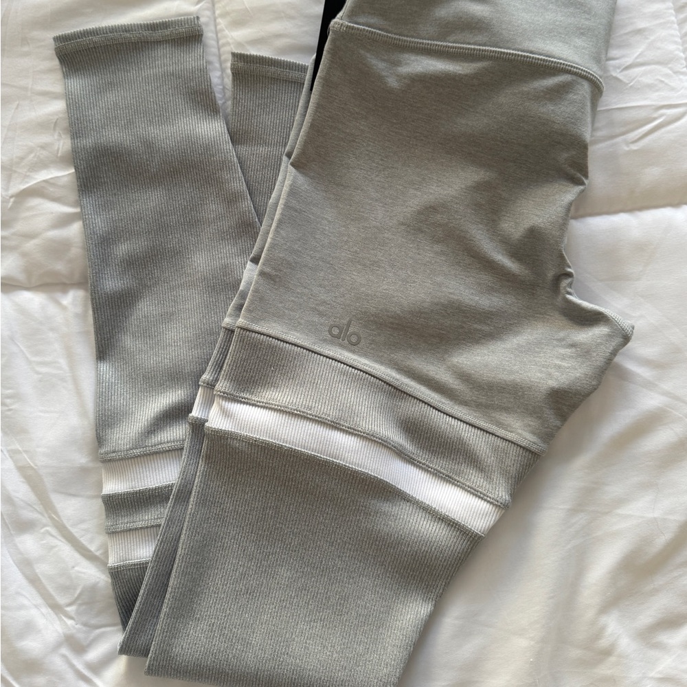 Grey Alo leggings full length